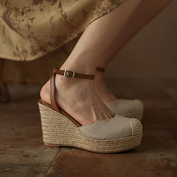 Handcrafted Luxury Leather Women's Shoes: A Blend of Elegance and Quality Craftsmanship(E36ma7713)