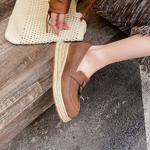 Handcrafted Leather Women's Shoes: Luxurious Elegance in Every Step.(E36maZ6611)