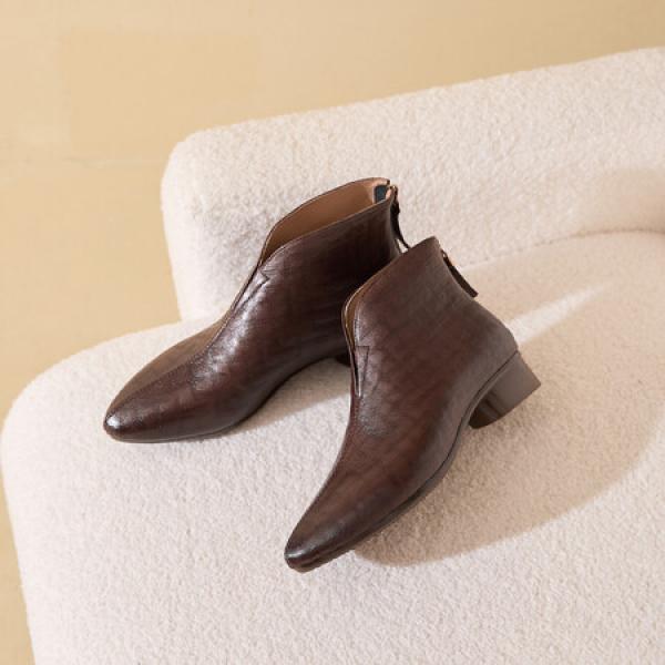 Elegance Defined: Handcrafted Genuine Leather Women's Shoes(E5or7A5852)