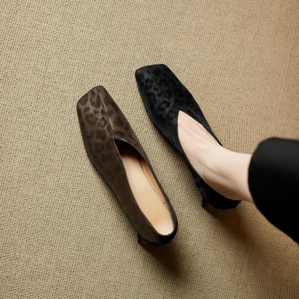 Crafted Leather Elegance: High-End Handcrafted Shoes(E5or76822)