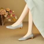 Handcrafted Leather Elegance: Luxurious Women’s Shoes(E5or76875)