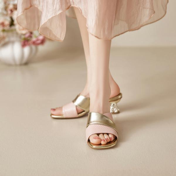 Luxurious Handcrafted Leather Women's Shoes with Elegant Craftsmanship(E5or76913)