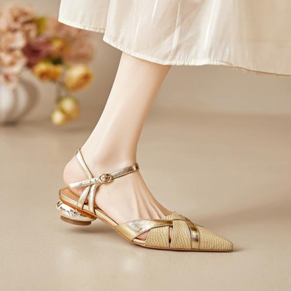 Handcrafted Luxe Leather Women’s Shoes: Craftsmanship Refined(E5or76932)