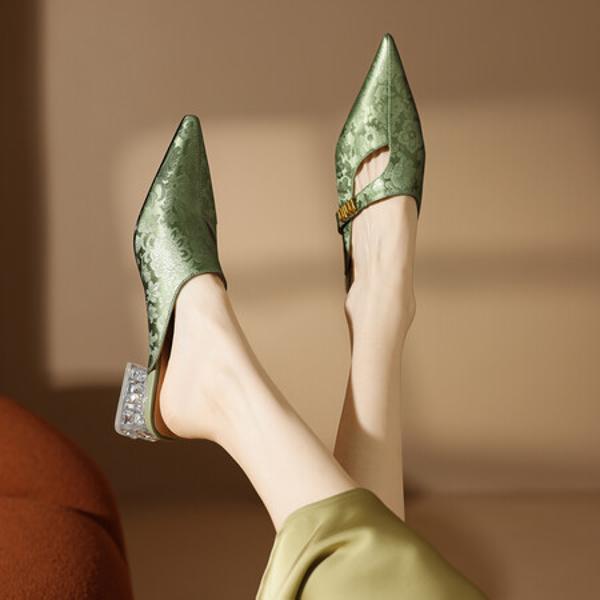 Handcrafted Luxury Leather Women's Shoes: Exquisite Quality & Elegance(E6haodianD625)