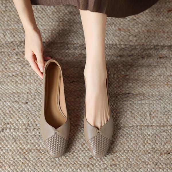 Handcrafted Luxurious Genuine Leather Women's Shoes - Elegance in Every Stitch(Easn20181817)