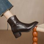 Handcrafted Leather Women's Shoes: Elegance Redefined.(Easn20182275)