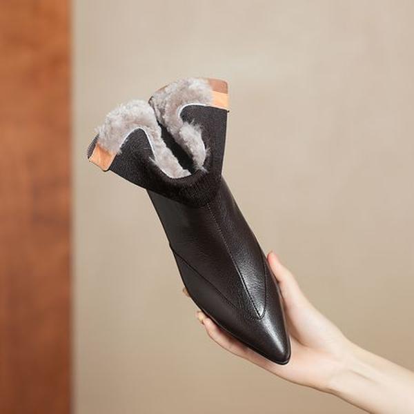 Elegant Handcrafted Leather Women's Shoes: Premium Quality & Luxurious Craftsmanship(Easn20182292)