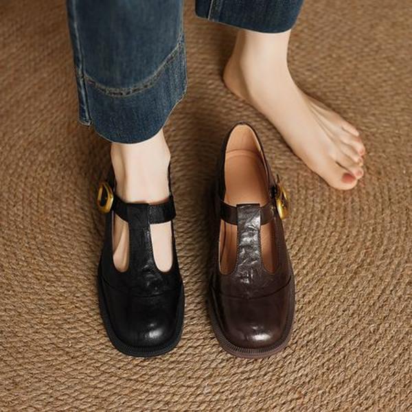 Handcrafted Leather Women's Shoes: Luxurious Quality and Timeless Elegance(Easn20182357)