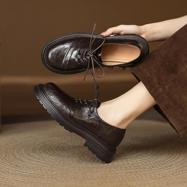 Elegantly Crafted Genuine Leather Handcrafted Women's Shoes(Easn20182518)