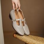 Exquisite Handcrafted Leather Women's Shoes: A Blend of Luxury and Elegance(Easn20182531)