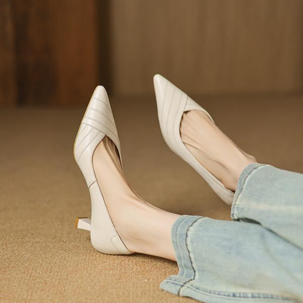 Luxurious Handcrafted Leather Women's Shoes - Elegance Redefined(Easn20183013)