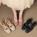 Elegant Handcrafted Leather Women's Shoes of Superior Quality(Easn20183026)