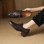 Handcrafted Leather Women's Shoes: Luxury, Elegance, and Quality.(Easn20182759)