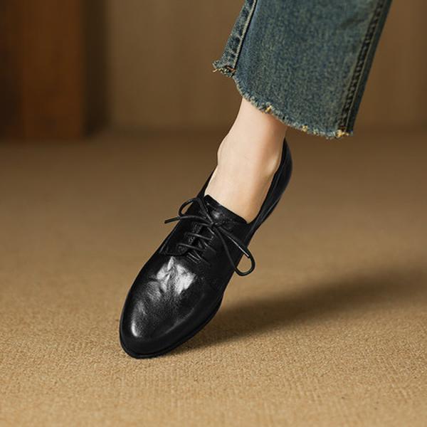 Handcrafted Leather Women's Shoes: Luxury, Elegance, and Quality.(Easn20182759)