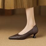 Handcrafted Luxury Leather Women’s Shoes: Elegance Redefined(Easn20182855)