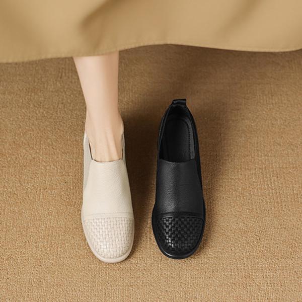 Elegantly Crafted Genuine Leather Handmade Women's Shoes(Easn20182808)