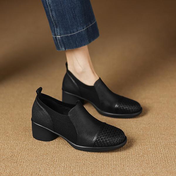 Elegantly Crafted Genuine Leather Handmade Women's Shoes(Easn20182808)