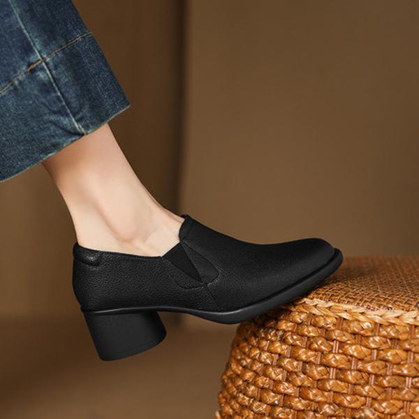 Handcrafted Leather Elegance: Luxurious Women's Shoes(Easn20182806)