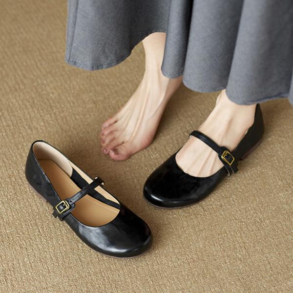 Handcrafted Genuine Leather Women's Shoes: Luxurious, Elegant Craftsmanship.
(Ebuer888b3190)