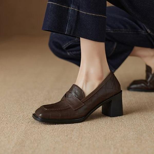 Elegant Handmade Leather Women's Shoes: Luxury Craftsmanship.(Ebuer888b3233)