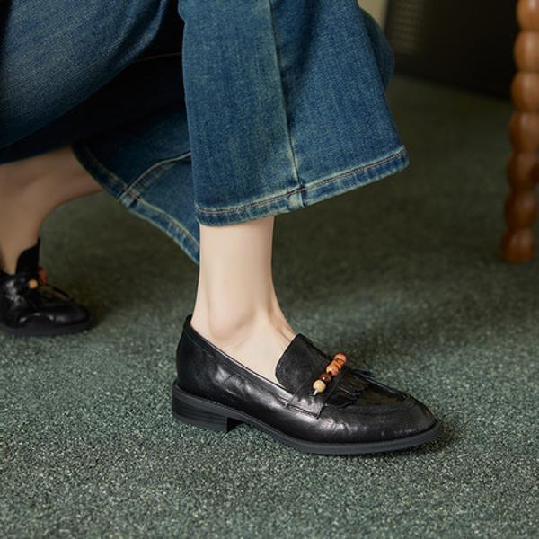 Handcrafted Luxury Leather Shoes: A Touch of Elegance and Quality(Ebuer888b7515)