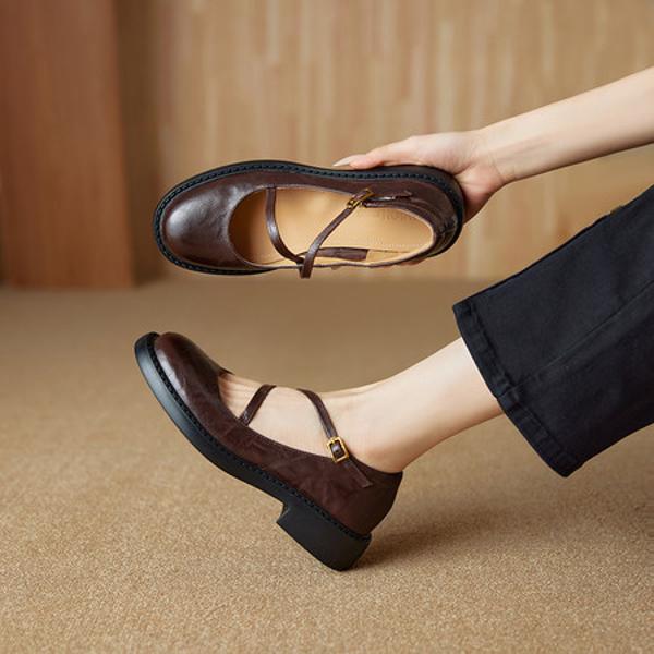 Elegance in Every Stitch: Premium Handmade Leather Heels(Ebuer888b3251)