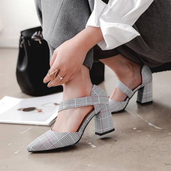 Handcrafted Genuine Leather Women's Shoes: Elegance in Every Step.(EbukaK5)