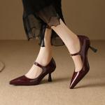 Elegantly Crafted Luxury Handmade Leather Footwear for Women's Sophistication(Ebuka45831)