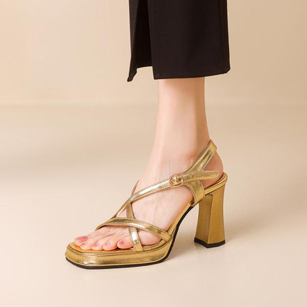 Exquisite Handcrafted Leather Women's Shoes: Elegance Meets Luxury in Every Stitch(Ebuka122-5)