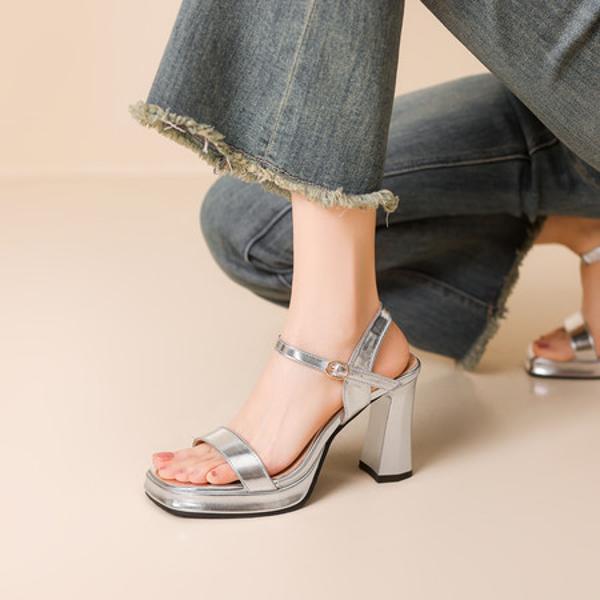 Handcrafted Luxury Leather Women's Shoes: Elegant Craftsmanship(Ebuka122-3)