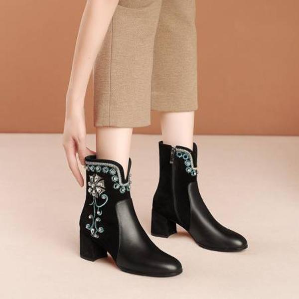 Exquisite Handcrafted Leather Women's Shoes: Luxury Redefined(Echengdu524-3)