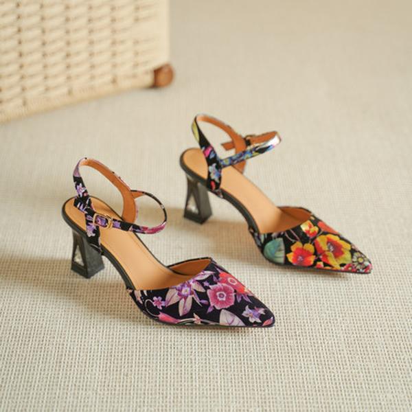 Handcrafted Leather Women's Shoes: Elegance in Every Stitch(Echengdu2536)