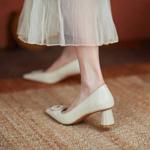 Handcrafted Luxury Leather Women's Shoes for Elegance(EcqiT-2035)