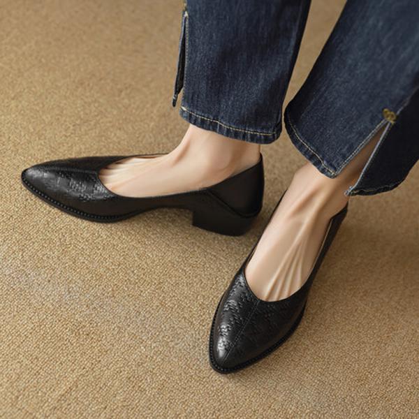 Exquisite Handcrafted Leather Shoes for Elegant Women(EcqiH-2696)