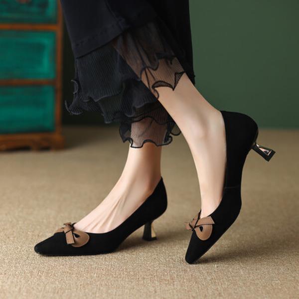 Elegant Handcrafted Leather Women’s Shoes: Luxurious Artistry.(EcqiHL-1271)