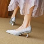 Elegant Handcrafted Leather Women's Shoes with Luxurious Craftsmanship(EcqiHL-2763)