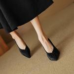 Elegant Handcrafted Leather Women's Shoes with Luxurious Craftsmanship(EcqiHL-2763)