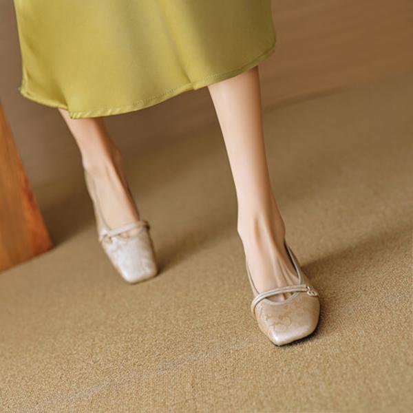 Exquisite Handcrafted Leather Shoes for Elegant Women(EcqiHL-3188)