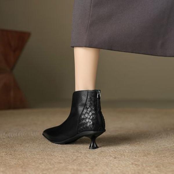 Luxurious Handcrafted Leather Women's Shoes: Elegance Meets Quality(EcqiHL-6235)