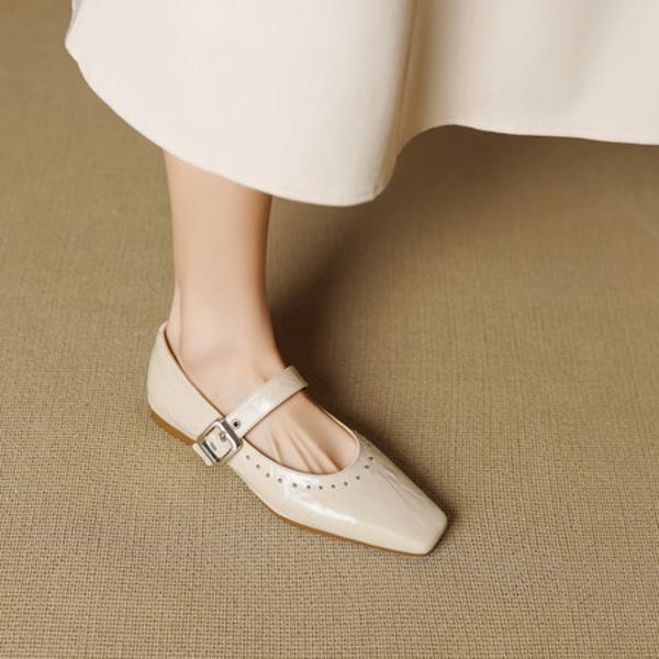 Elegant Handcrafted Genuine Leather Women’s Shoes of Luxurious Quality(EcqiH-7250)