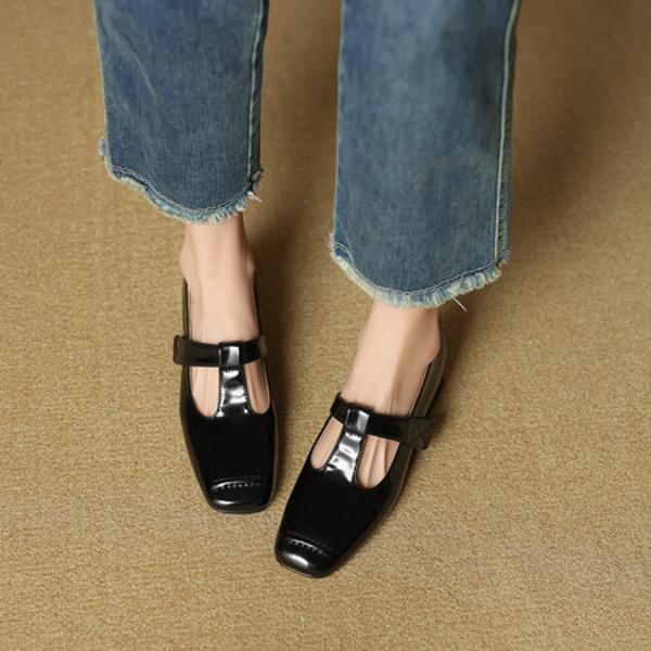 Handcrafted Leather Women’s Shoes: Luxurious Elegance Redefined(EcqiHL-7240)