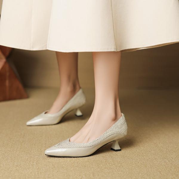 Handcrafted Genuine Leather Women’s Shoes: Luxury, Elegance, Superior Craftsmanship(EcqiH-7296)