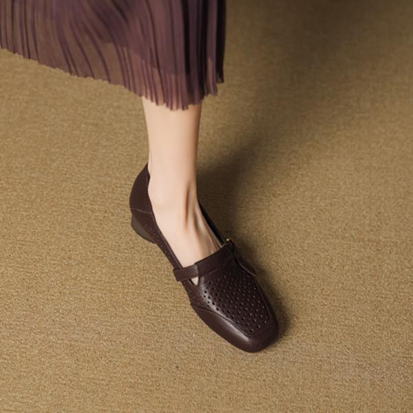 Handcrafted Leather Women’s Shoes: Luxurious Elegance Redefined(EcqiH-7503)