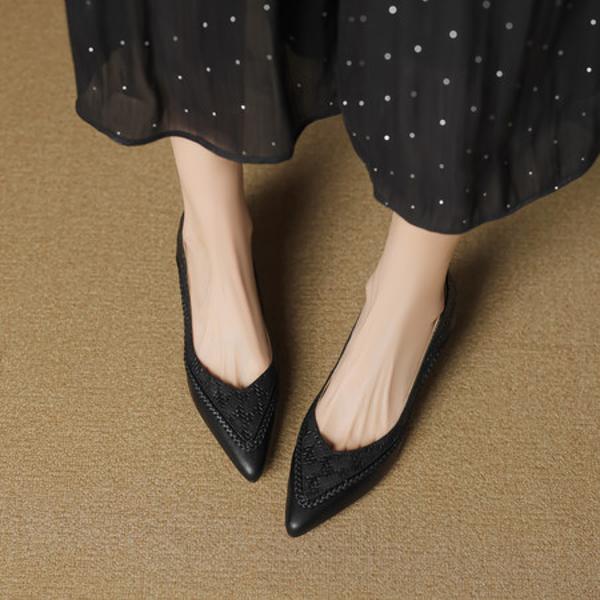 Elegant Handcrafted Leather Shoes: Luxury Redefined(EcqiH-7598)