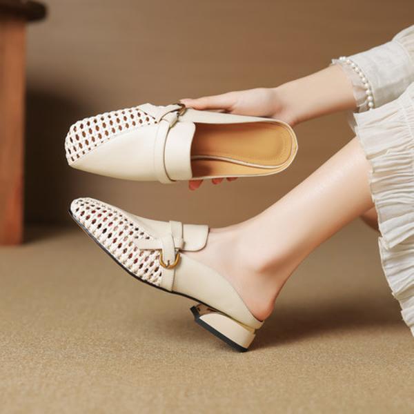 Exquisite Handcrafted Leather Women's Shoes: Elevate Your Style with Luxury Elegance(EcqiH-7670)