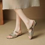 Elegant Handcrafted Leather Women's Shoes - Luxurious Quality and Craftsmanship(EcqiH-7880)