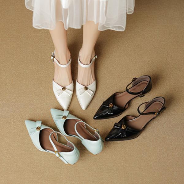 Handcrafted Luxury Leather Women’s Shoes with Elegance(EcqiHC-7899)