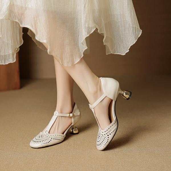 Luxurious Handcrafted Leather Women's Shoes: Exquisite Craftsmanship and Elegance(EcqiH-8008)