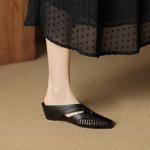 Exquisite Handcrafted Leather Women's Shoes: A Touch of Luxury and Elegance(EcqiH-8038)