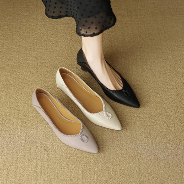 Exquisite Handcrafted Leather Women's Shoes: A Touch of Luxury and Elegance(EcqiH-8110)
